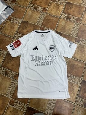 Adidas Arsenal 2024/25 Jersey Size M